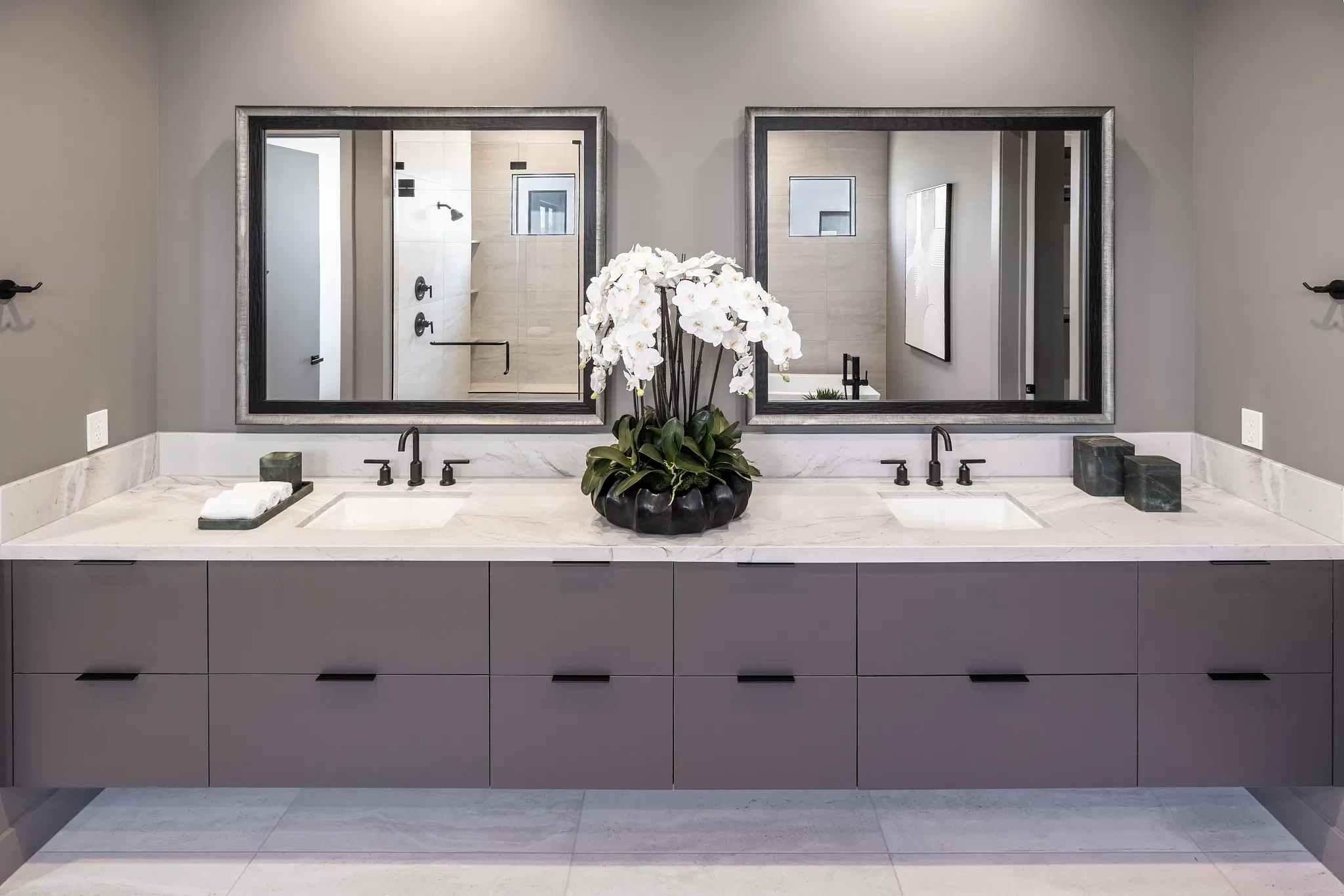 Plan 6004 Model Primary Bath